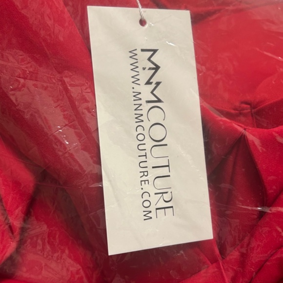 Beautiful Red Couture Gown - Picture 6 of 7